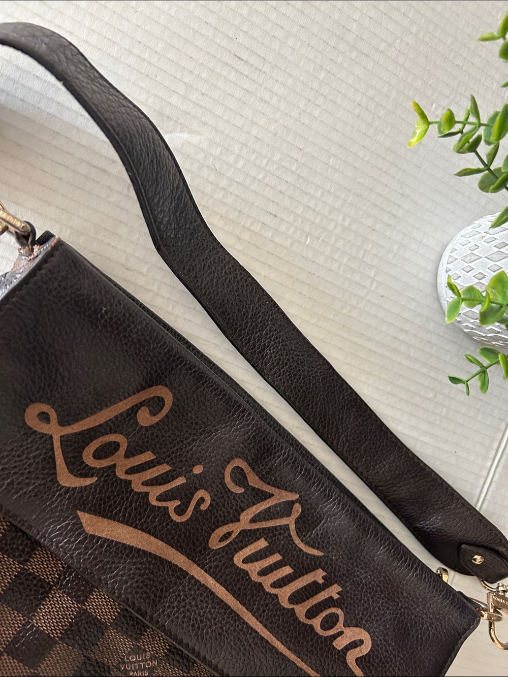 Beautiful Brown Checker Canvas Shoulder Bag with - Picture 17 of 17